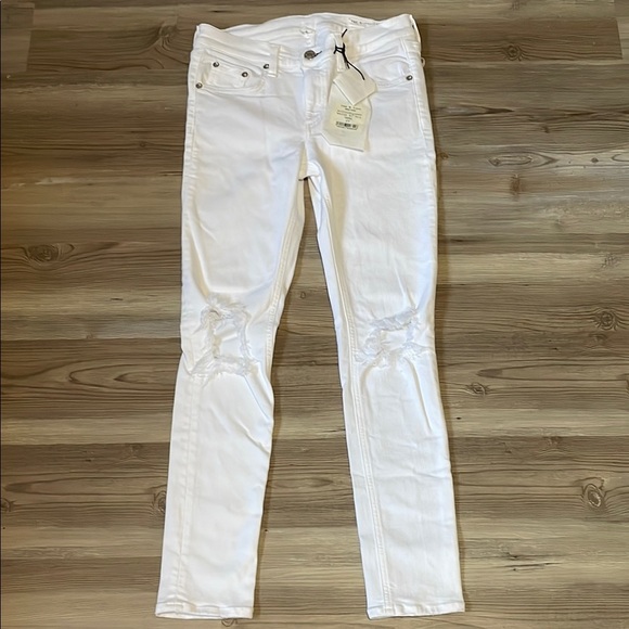 Rag & bone Bright White Capri Jeans Distressed Skinny Cropped Stretchy Sz 27 NWT - Picture 2 of 11